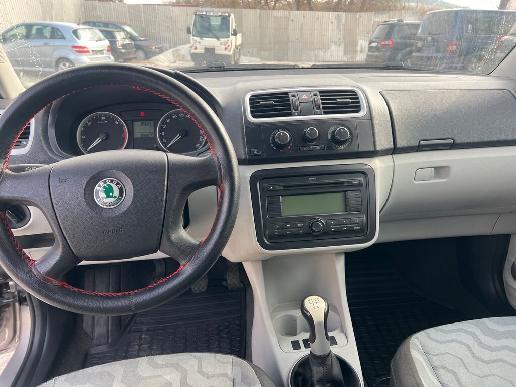 Škoda Roomster Kombi 1,4 l 51 kw