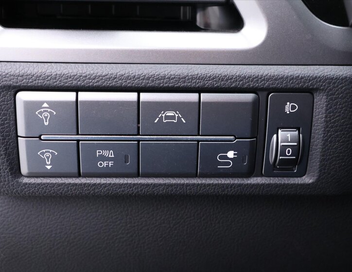 SsangYong Korando SUV / Terénní 1,5 l 120 kw