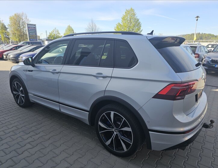 Volkswagen Tiguan Kombi 2,0 l 235 kw