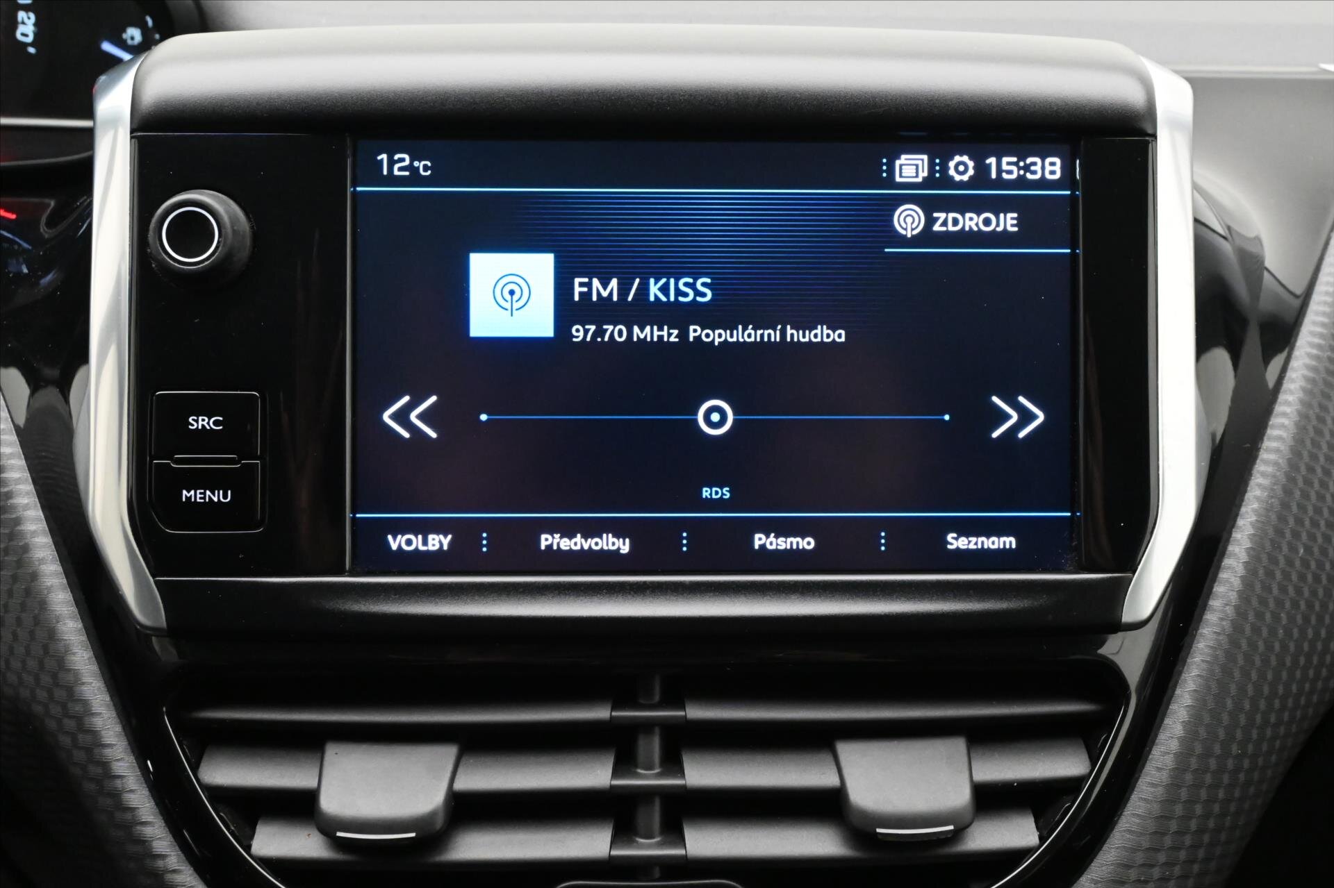 Peugeot 2008 SUV 2,0 l 60 kw