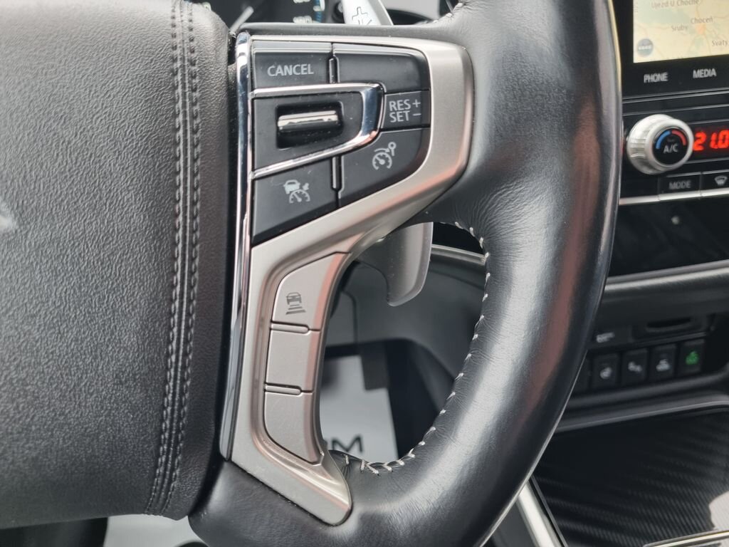 Mitsubishi Outlander SUV 2,4 l 165 kw