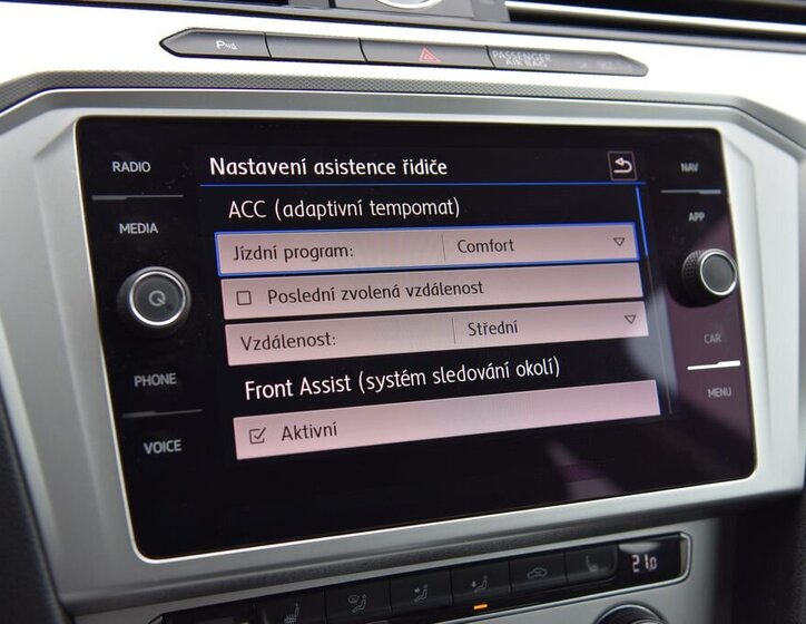 Volkswagen Passat Kombi 2,0 l 110 kw