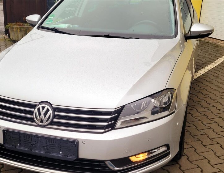 Volkswagen Passat Kombi 1,4 l 90 kw