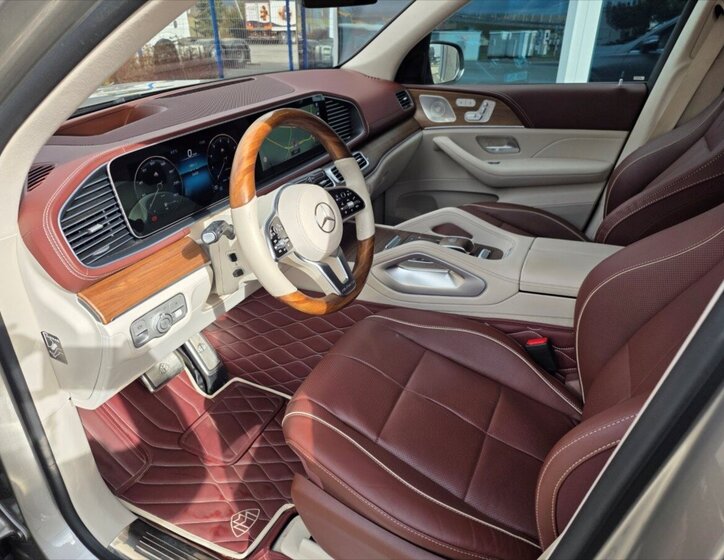 Mercedes-Benz GLS SUV / Terénní 4,0 l 410 kw