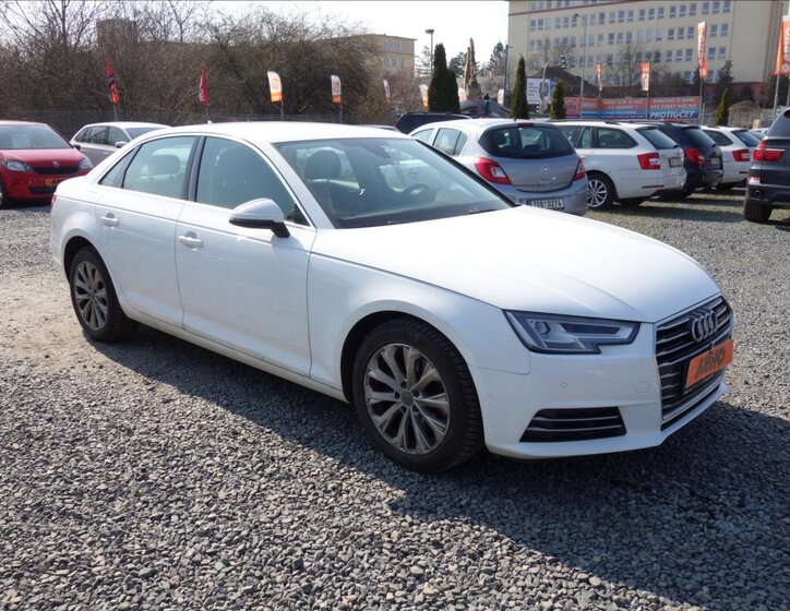 Audi A4 Sedan / Limuzína 2,0 l 110 kw