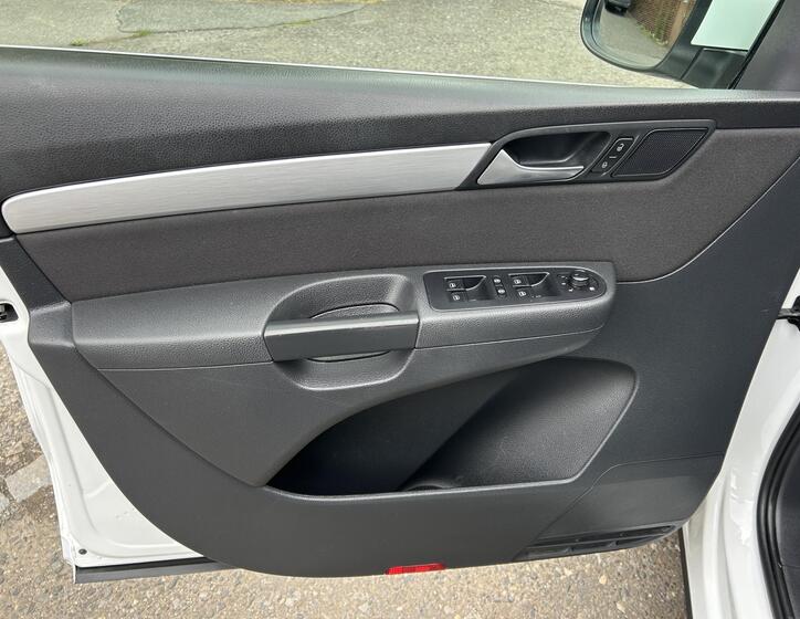 Volkswagen Sharan 27