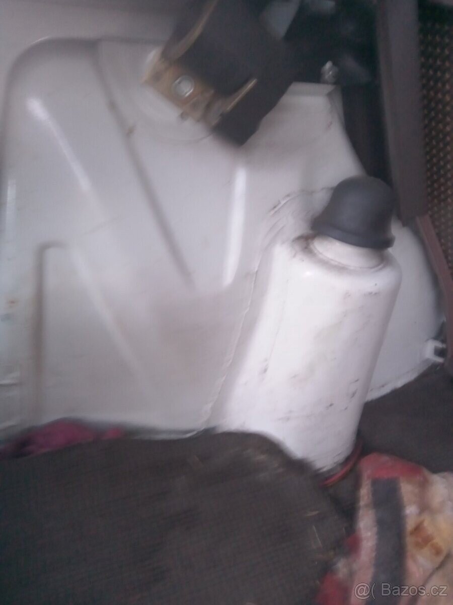 Škoda Favorit Sedan 0,0 0