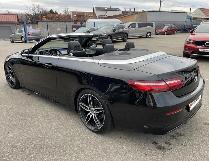 Mercedes-Benz Třídy E 14