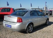Opel Vectra Sedan / Limuzína 2,2 l 108 kw
