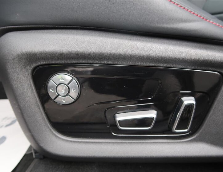 Dongfeng T5 EVO SUV 1,5 l 130 kw