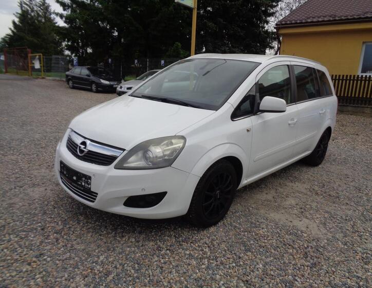Opel Zafira 3