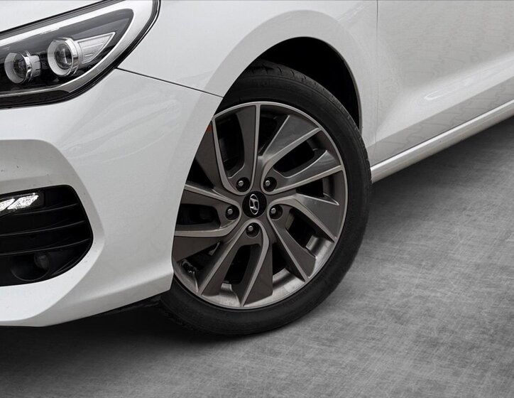 Hyundai i30 Kombi 1,4 l 103 kw