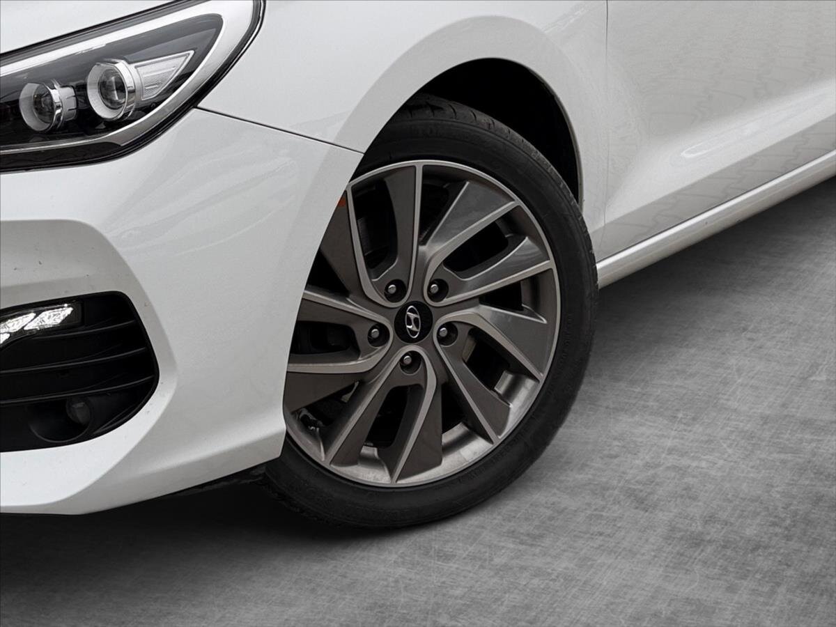 Hyundai i30 Kombi 1,4 l 103 kw