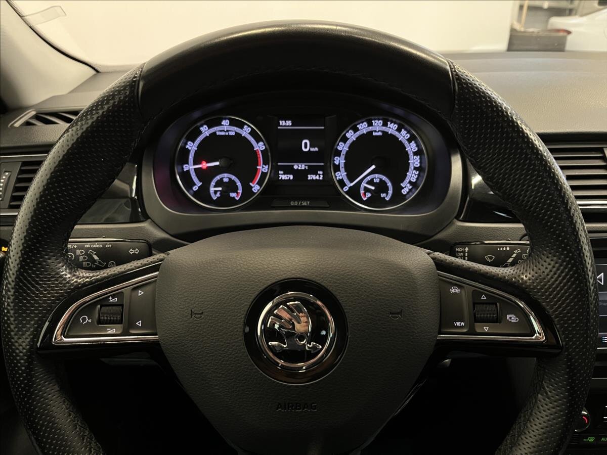 Škoda Rapid Liftback 999,0 81 kw