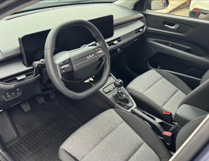 KIA Stonic CUV / Crossover 998,0 74 kw