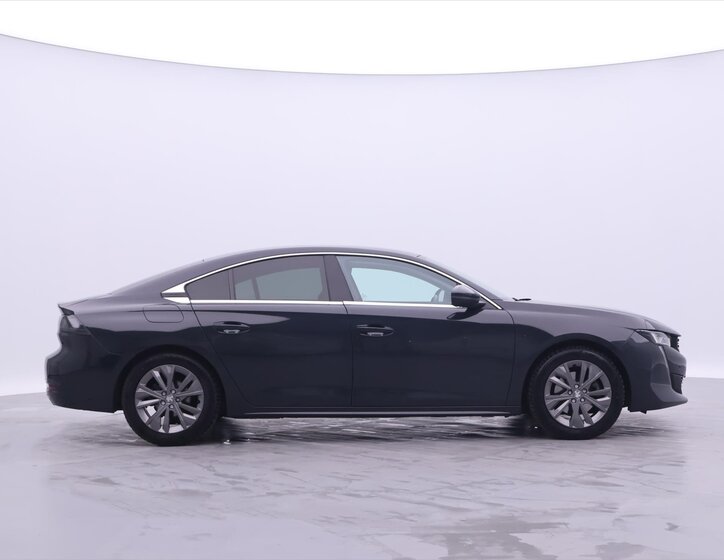 Peugeot 508 Liftback 1,6 l 133 kw