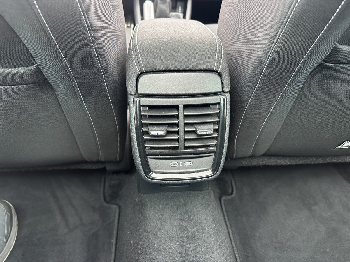 Škoda Scala Hatchback 999,0 85 kw