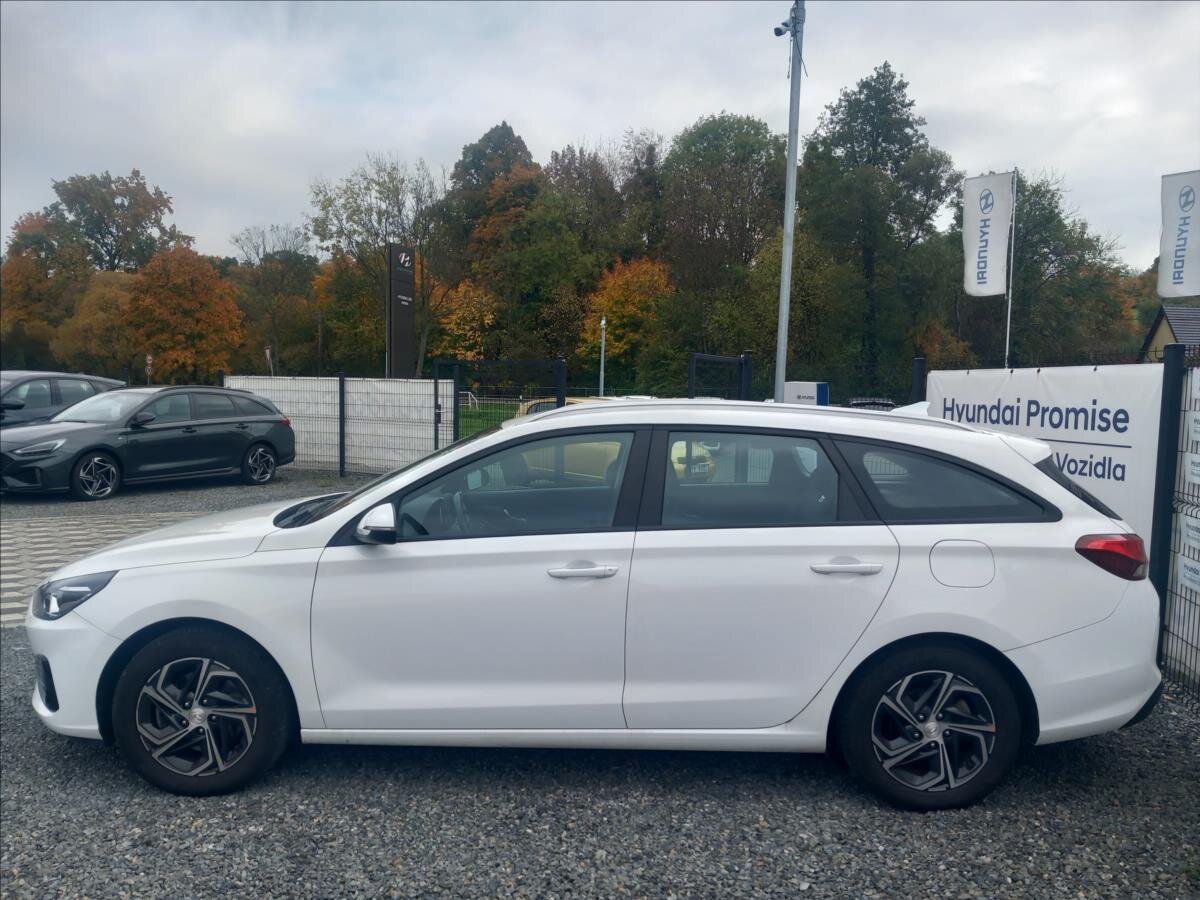 Hyundai i30 Kombi 998,0 88 kw