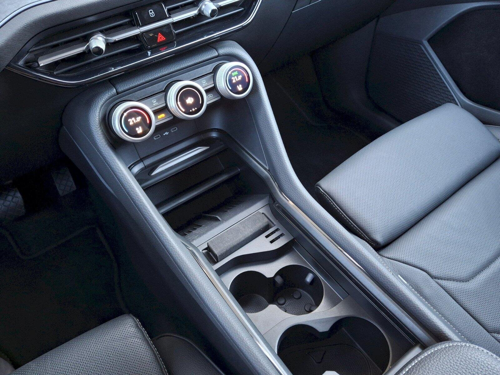 Škoda Kodiaq SUV / Terénní 1,5 l 150 kw