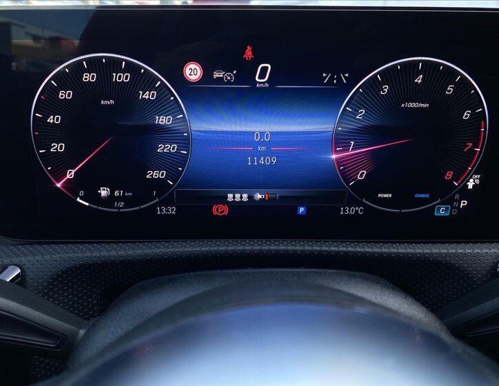 Mercedes-Benz Třídy A Hatchback 1,3 l 120 kw