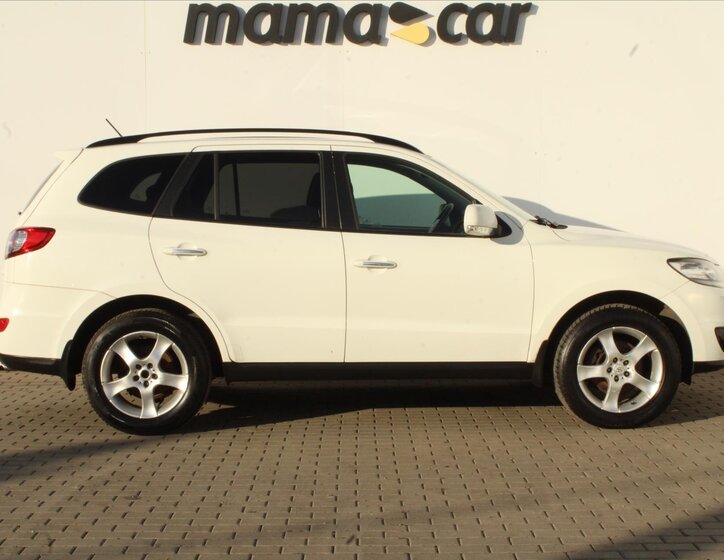 Hyundai Santa Fe SUV / Terénní 2,2 l 145 kw