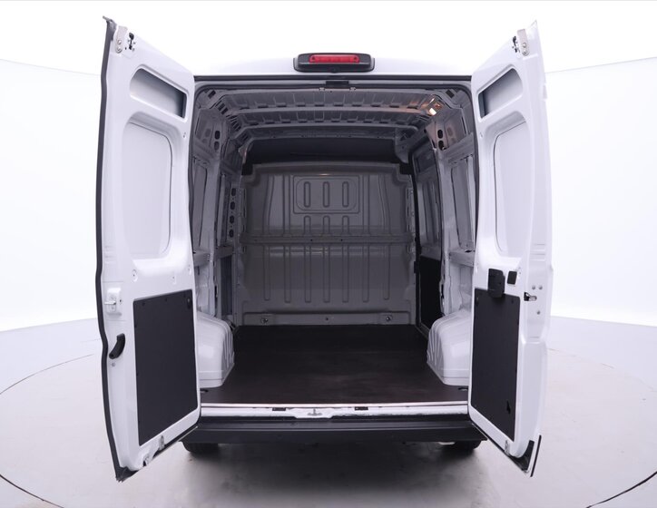 Toyota Proace Max Skříň 2,2 l 88 kw