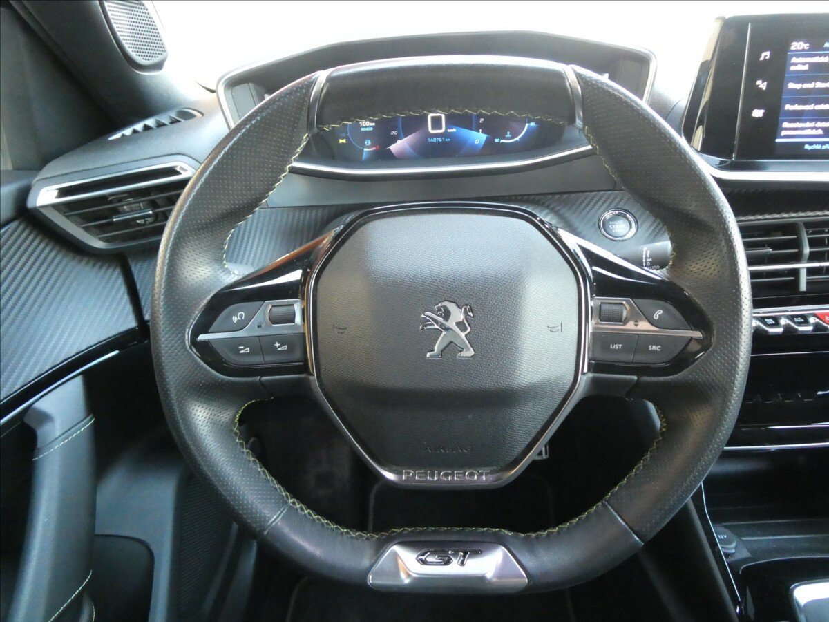 Peugeot 2008 SUV / Terénní 1,2 l 96 kw