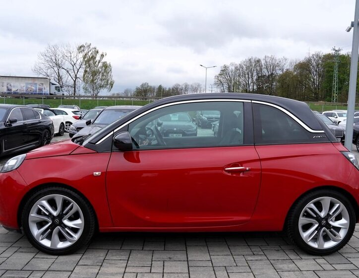 Opel Adam Hatchback 1,4 l 64 kw