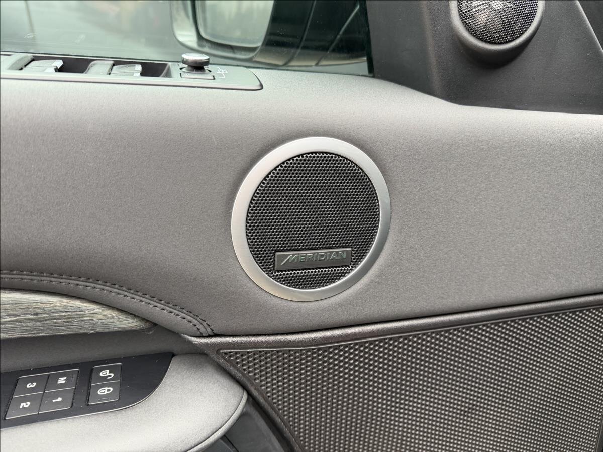 Land Rover Discovery SUV / Terénní 3,0 l 190 kw