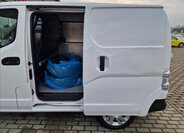 Nissan NV200 21