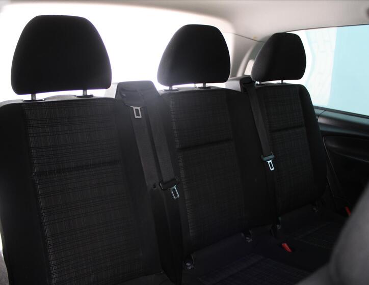 Mercedes-Benz Vito 12