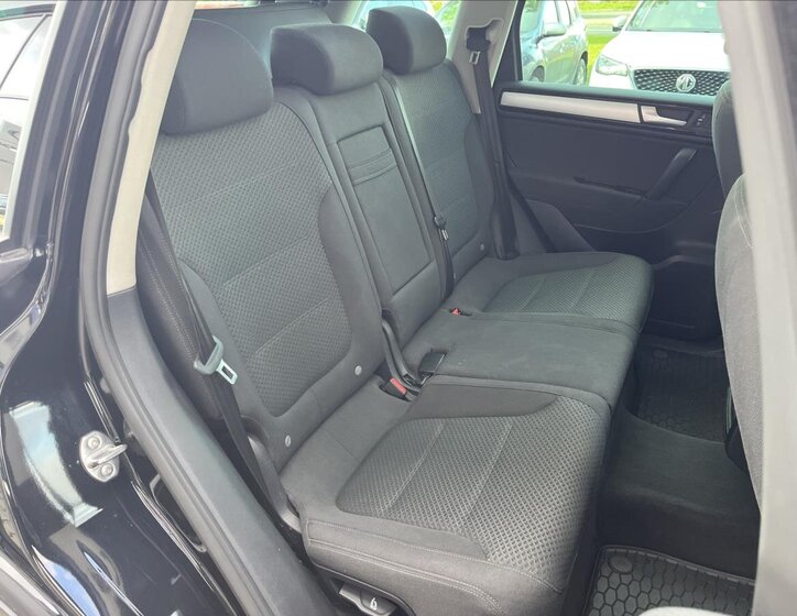 Volkswagen Touareg SUV 3,0 l 150 kw