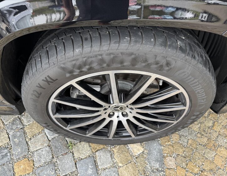 Mercedes-Benz GLS SUV 3,0 l 270 kw