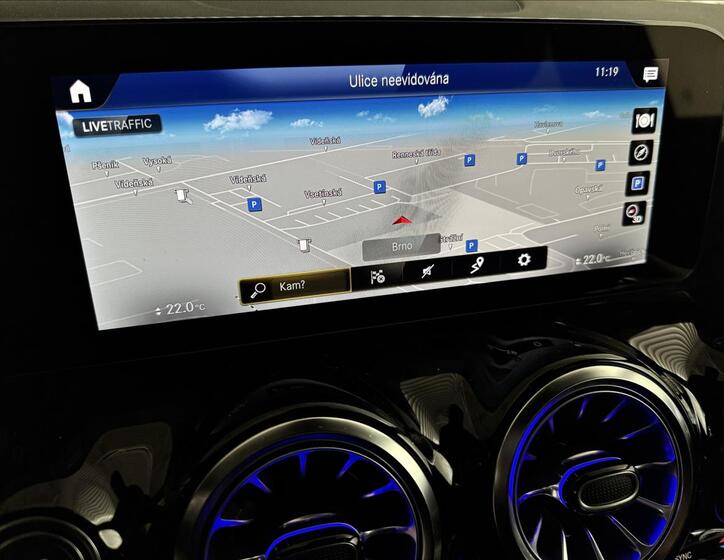 Mercedes-Benz GLA 22