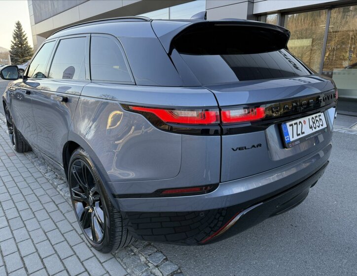 Land Rover Range Rover Velar SUV / Terénní 2,0 l 184 kw