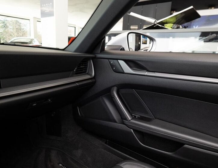 Porsche 911 Kabriolet 3,0 l 283 kw