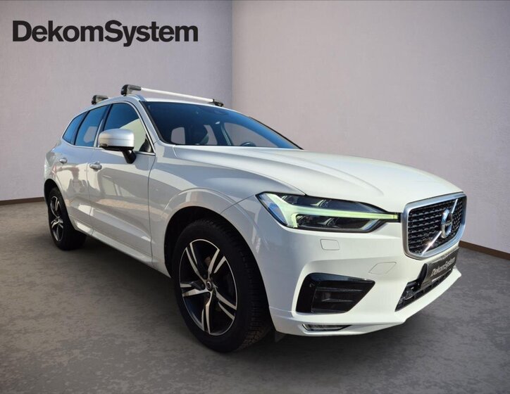 Volvo XC60 SUV / Terénní 2,0 l 140 kw