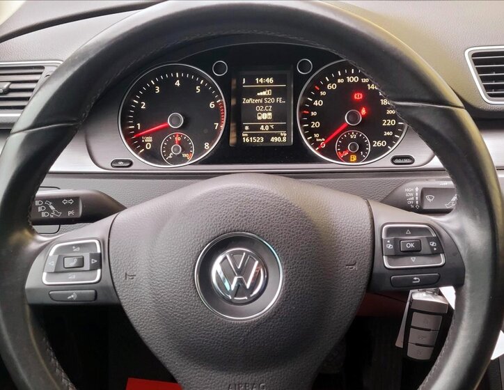 Volkswagen Passat Kombi 1,4 l 90 kw