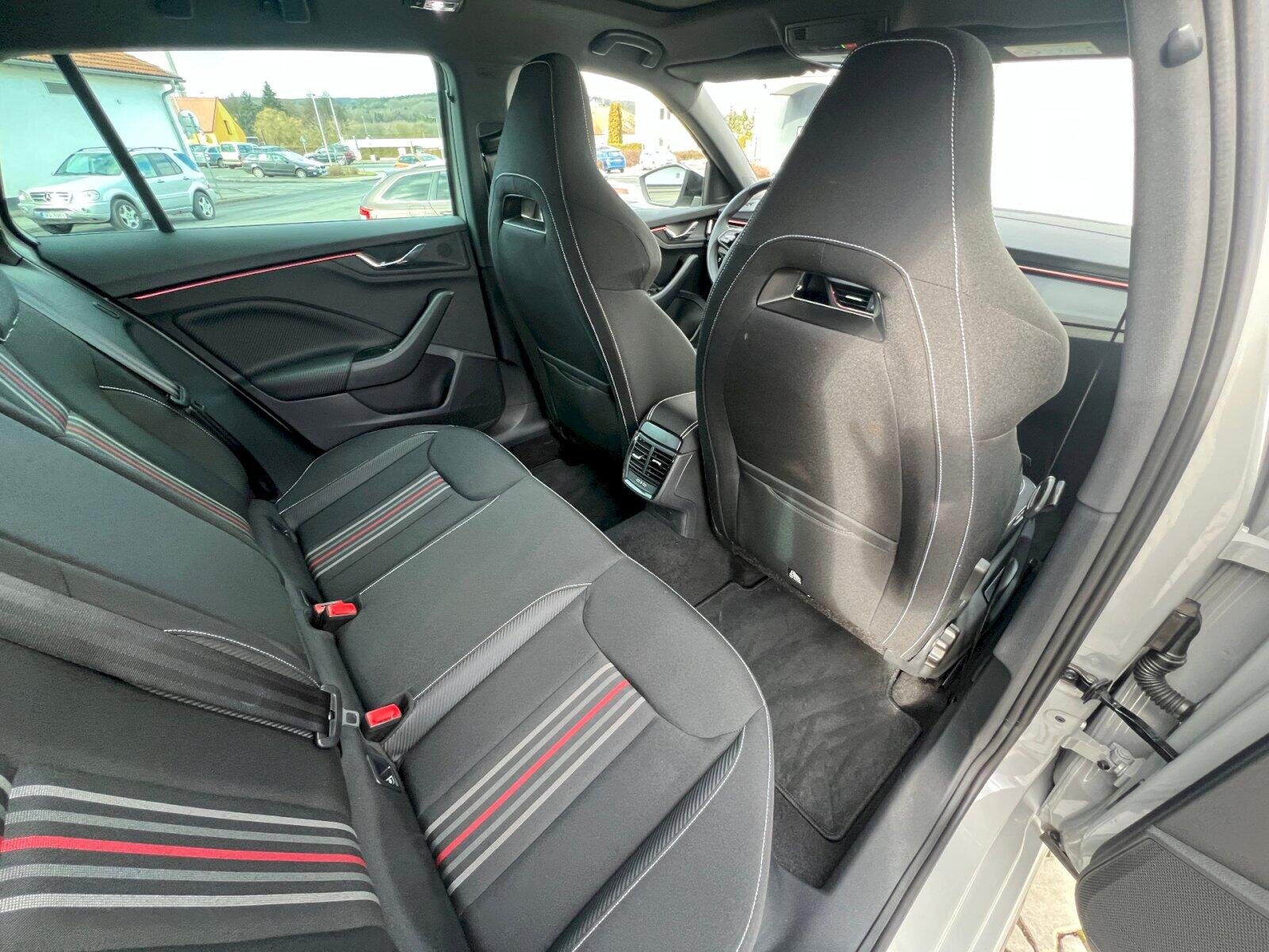 Škoda Scala Hatchback 1,0 l 85 kw