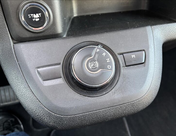 Citroën SpaceTourer MPV 2,0 l 130 kw