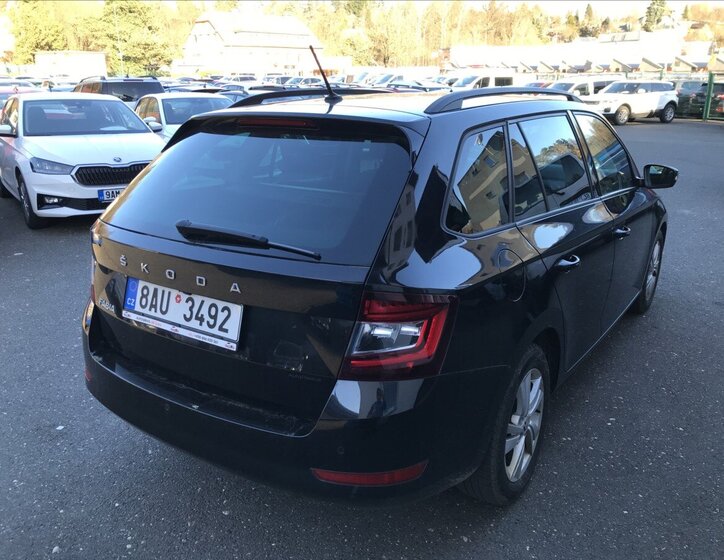 Škoda Fabia Kombi 999,0 70 kw