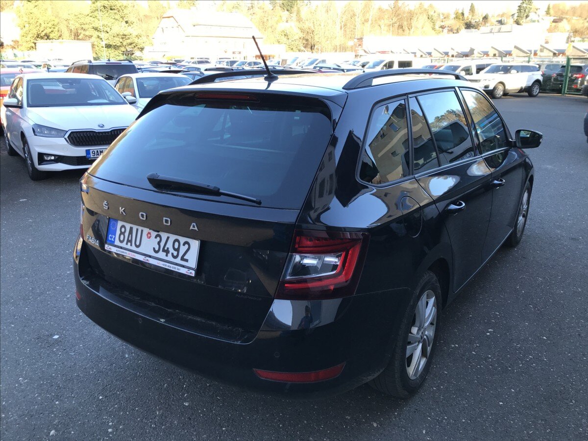 Škoda Fabia Kombi 999,0 70 kw