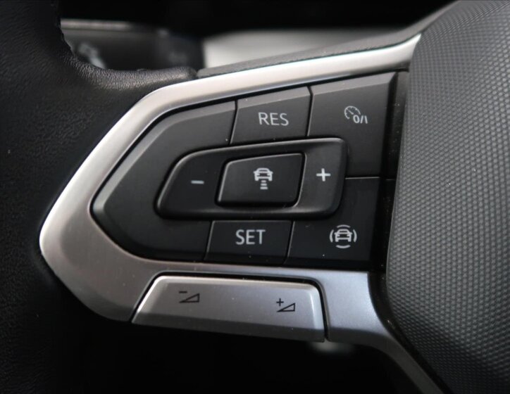 Volkswagen Golf Kombi 1,5 l 96 kw