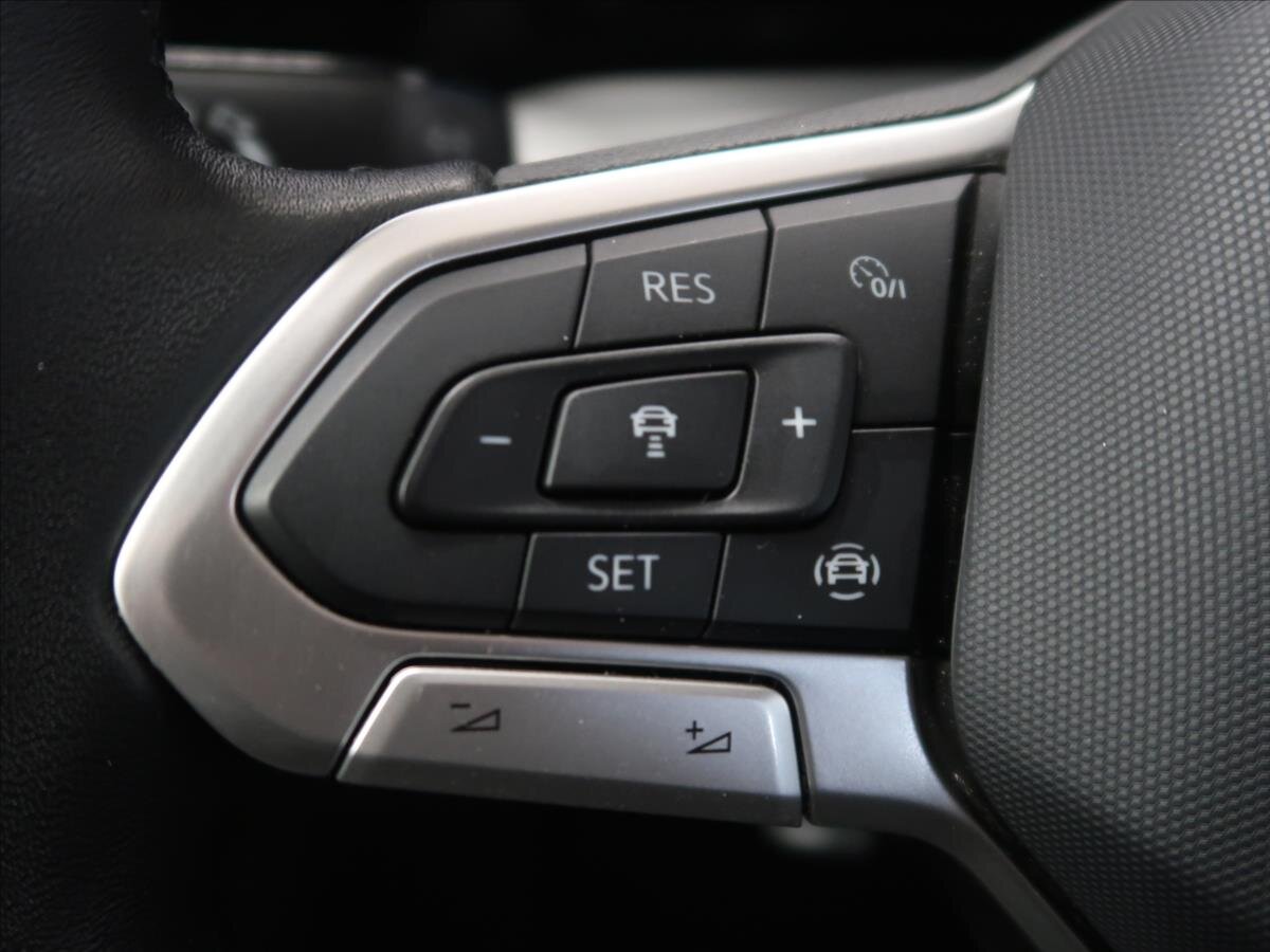 Volkswagen Golf Kombi 1,5 l 96 kw