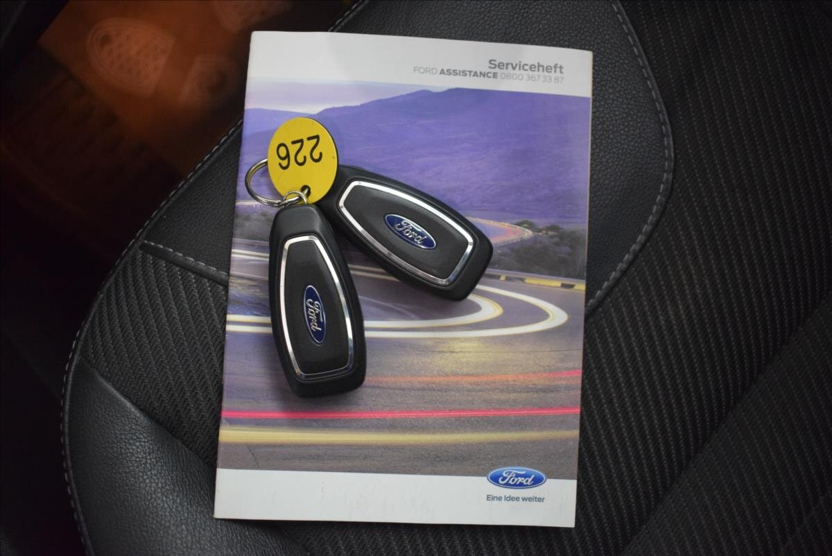 Ford Kuga SUV 2,0 l 120 kw