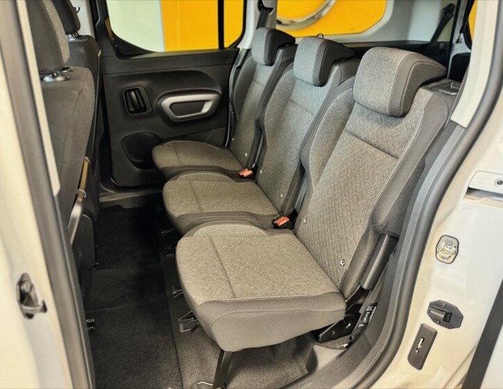 Opel Combo 8