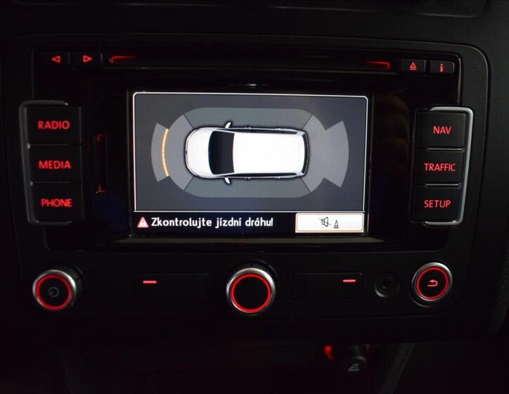 Volkswagen Touran MPV 2,0 l 103 kw