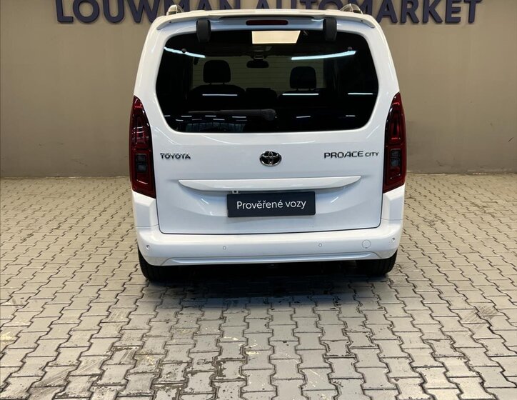 Toyota ProAce City Verso 14