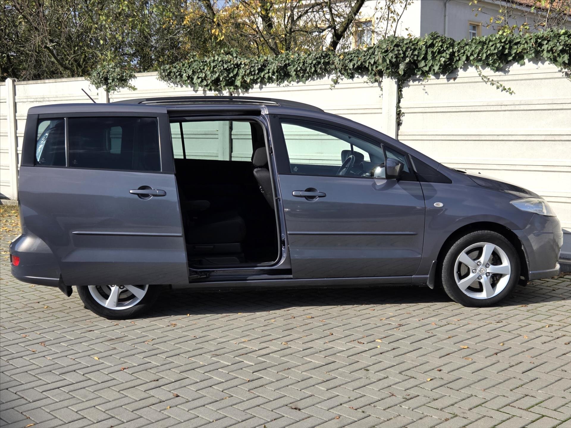Mazda 5 MPV 2,0 l 81 kw