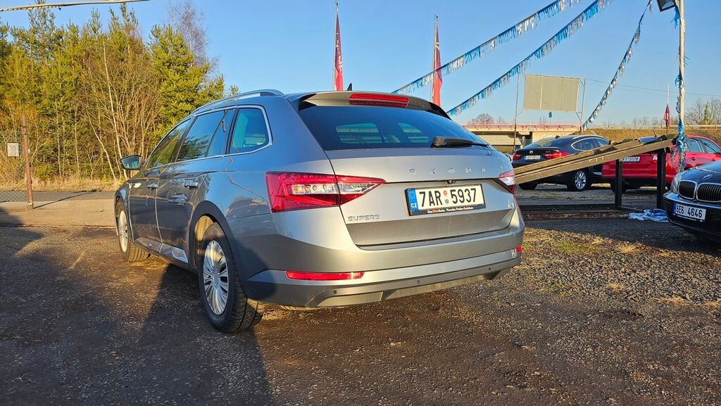 Škoda Superb Kombi 2,0 l 140 kw